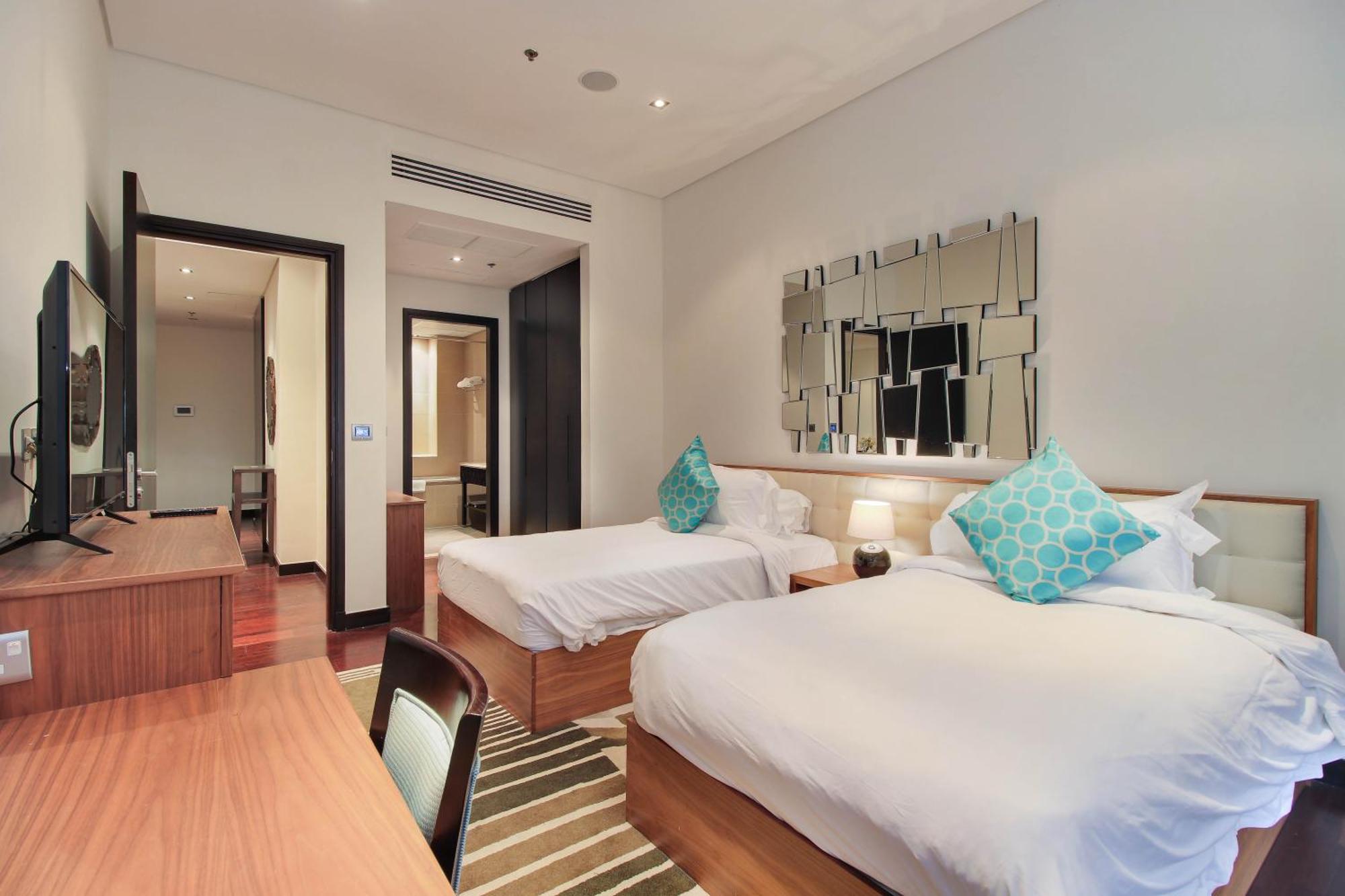 Luxe Getaways Royal Amwaj Palm Jumeirah Resort Apartment Holiday Home Dubai Exteriör bild