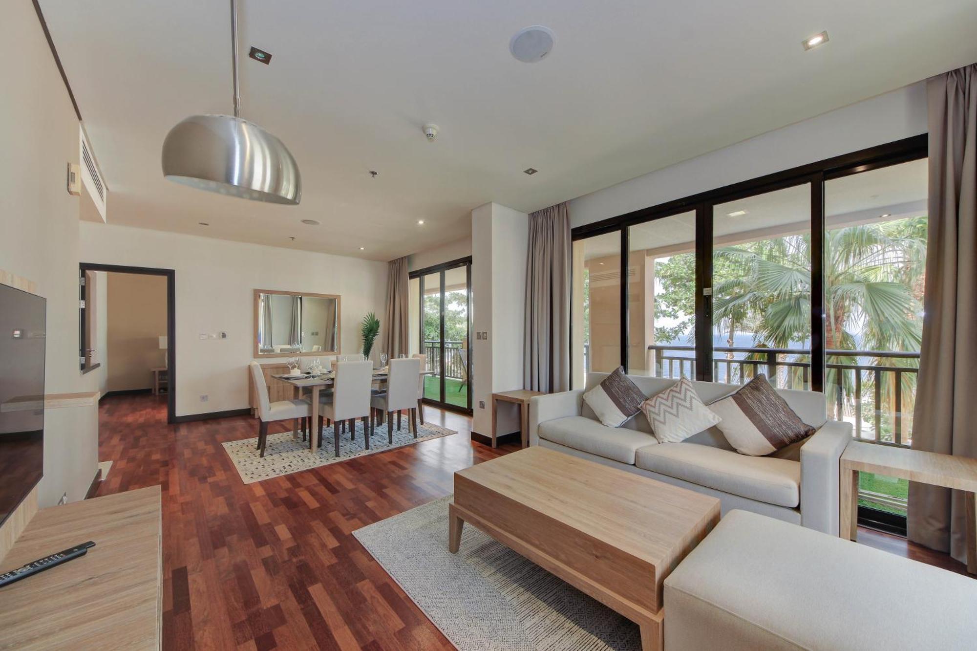 Luxe Getaways Royal Amwaj Palm Jumeirah Resort Apartment Holiday Home Dubai Exteriör bild
