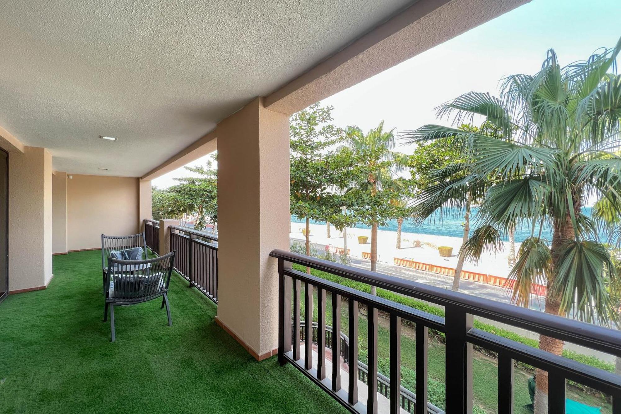 Luxe Getaways Royal Amwaj Palm Jumeirah Resort Apartment Holiday Home Dubai Exteriör bild